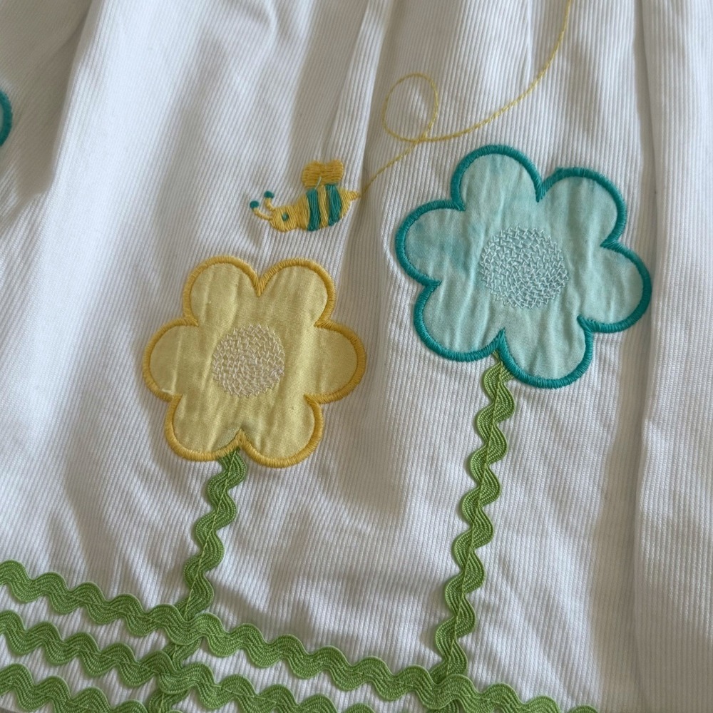 Hartstrings Skirt Girls Size 14 White Corduroy Embroidered Flower Bee d - Picture 3 of 5